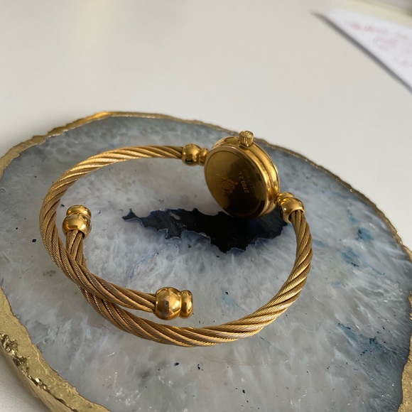 Authentic Gucci 2700.2.L  Vintage Gold Plated Rope Cable Watch - Picture 5 of 6